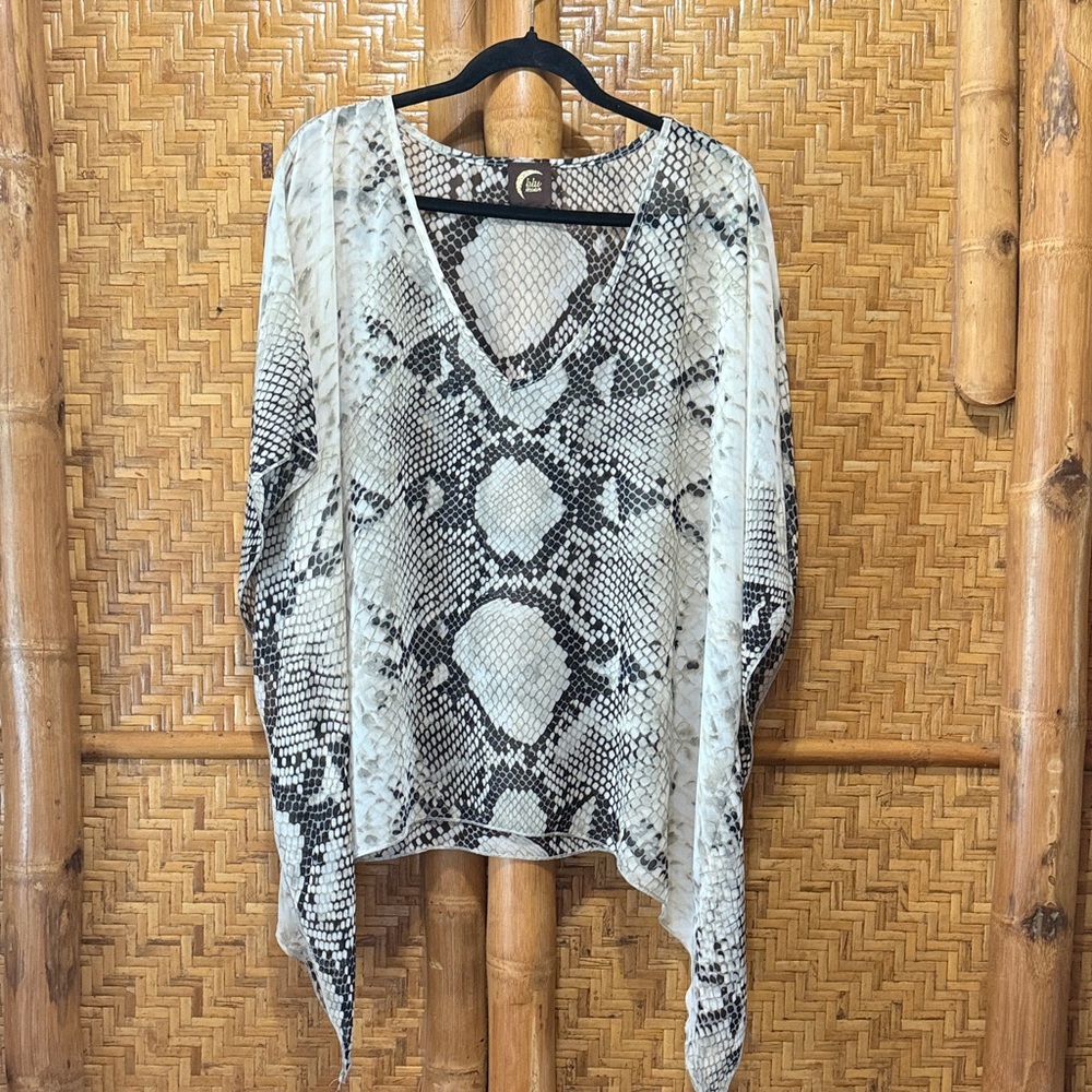 Blu Moon sheer Python Print loose fit Blouse - Black White Gray - one size